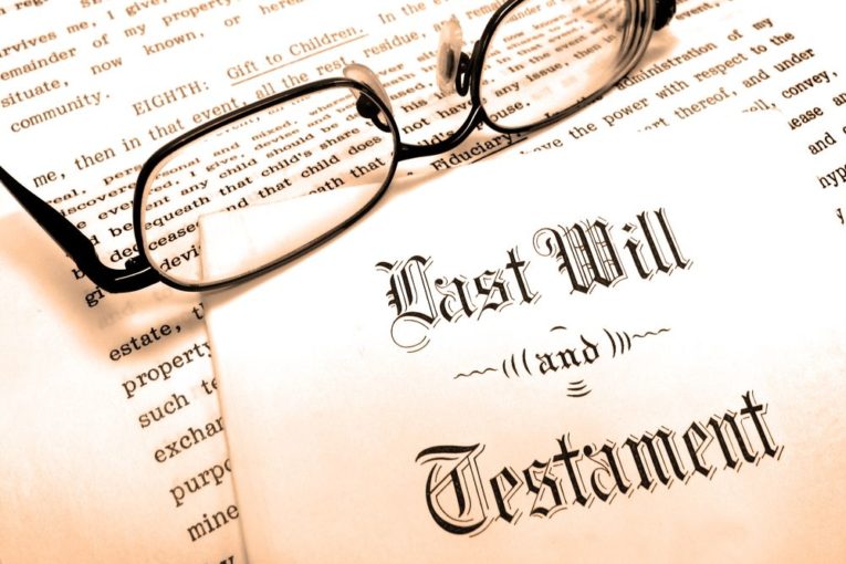 La importancia de actualizar tu testamento: cómo hacer cambios y modificaciones